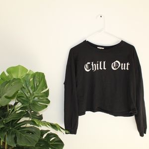 vintage Chill out long sleeve crop top